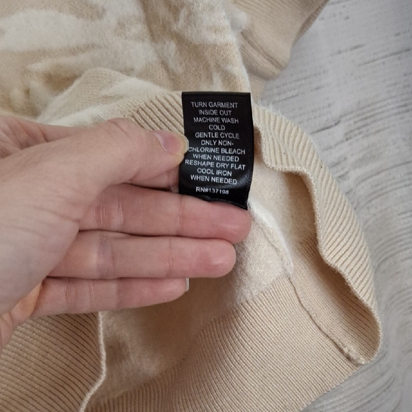 Bailey 44 Beige Floral Crew Neck Sweater - Picture 4 of 6